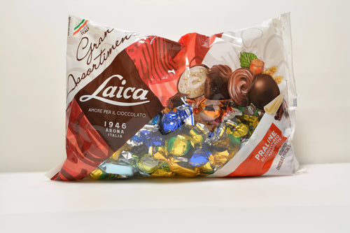 Assortiált csokoládé pralinék